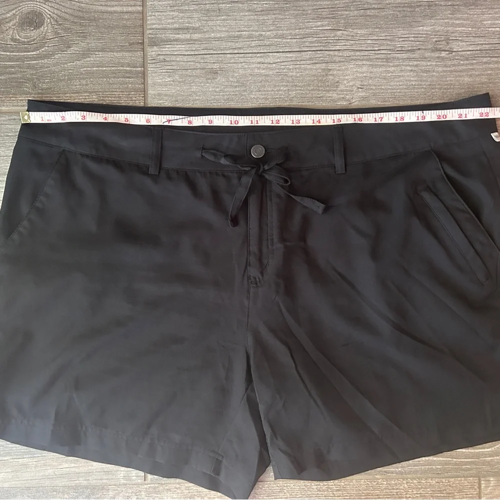 Magellan‎ Outdoors Womens 2X Black Hiking Shorts Lightweight Drawstring 159389